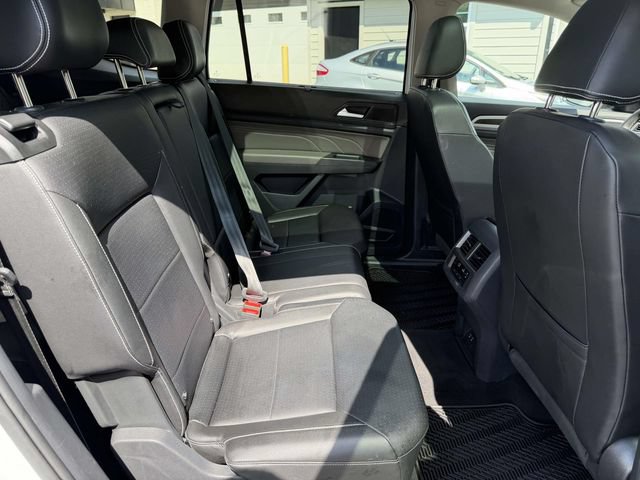 Used 2023 Volkswagen Atlas SE w/ Panoramic Sunroof Package AWD/4WD image 12