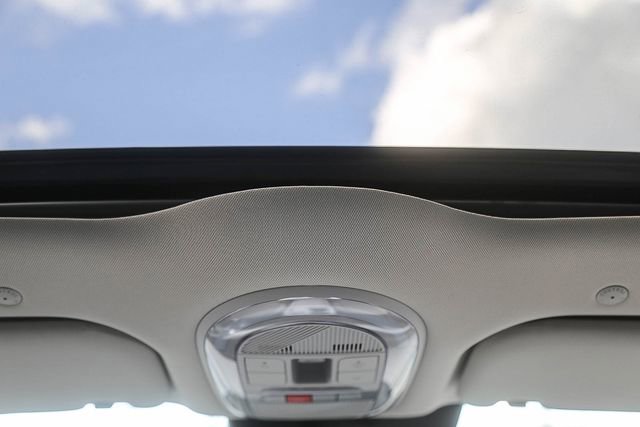 New 2026 Hyundai Ioniq 9 Limited image 18