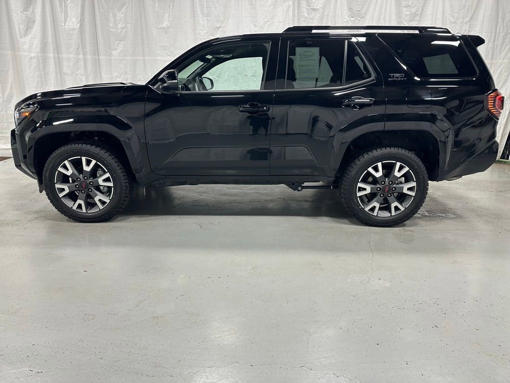 Used 2025 Toyota 4Runner TRD Sport image 4