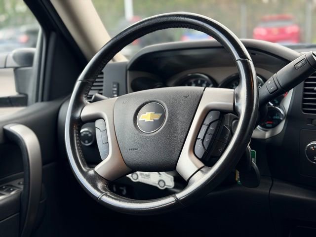 Used 2013 Chevrolet Silverado 2500 LT w/ Interior Plus Package image 19