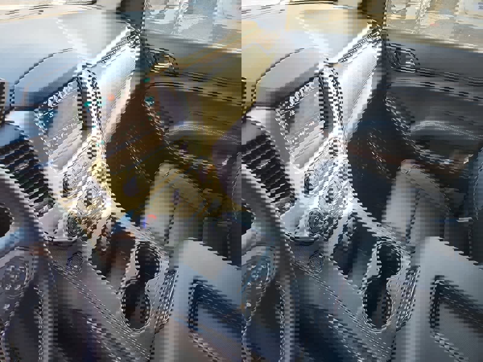 Used 2019 Chevrolet Suburban LT image 10