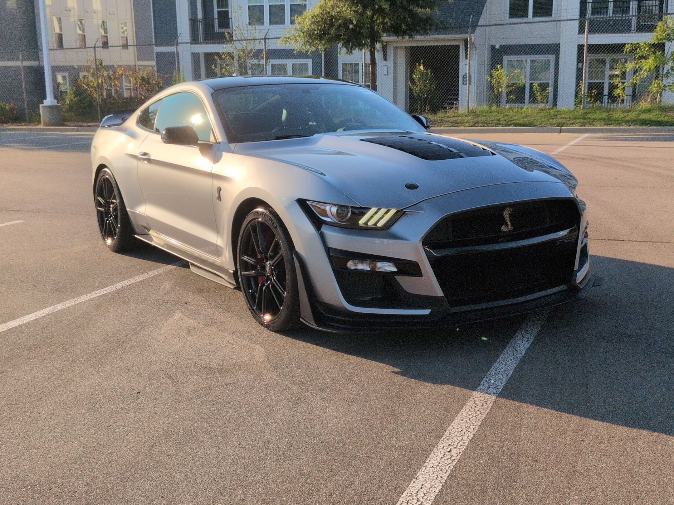 Certified 2020 Ford Mustang Shelby GT500 w/ Technology Package RWD image 2