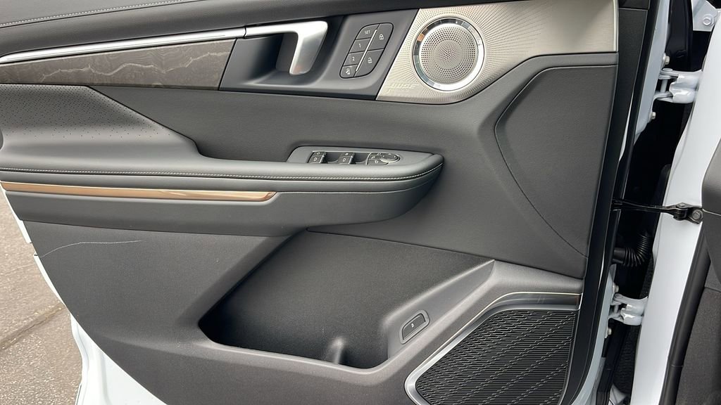 New 2026 Buick Enclave Avenir w/ Super Cruise Package image 26