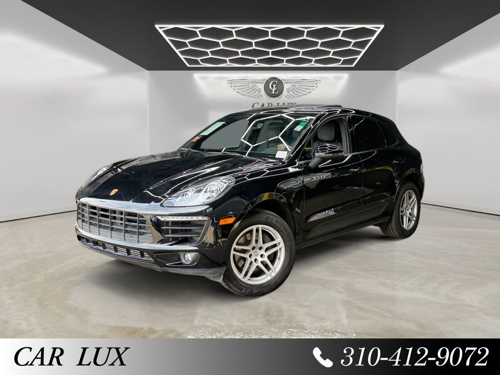 Used 2018 Porsche Macan AWD/4WD image 1