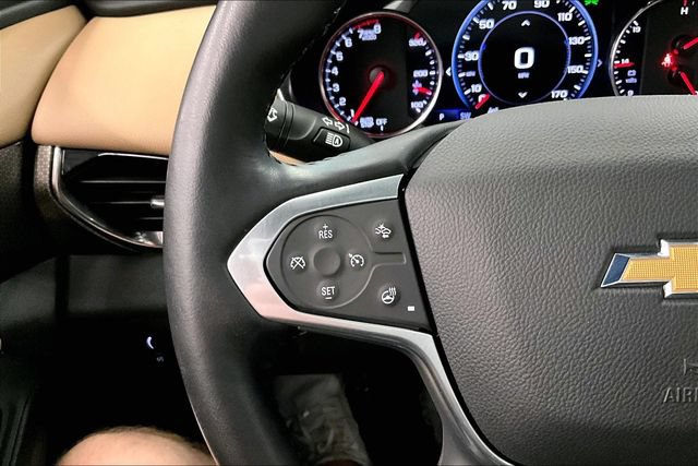 Used 2022 Chevrolet Traverse Premier FWD image 26