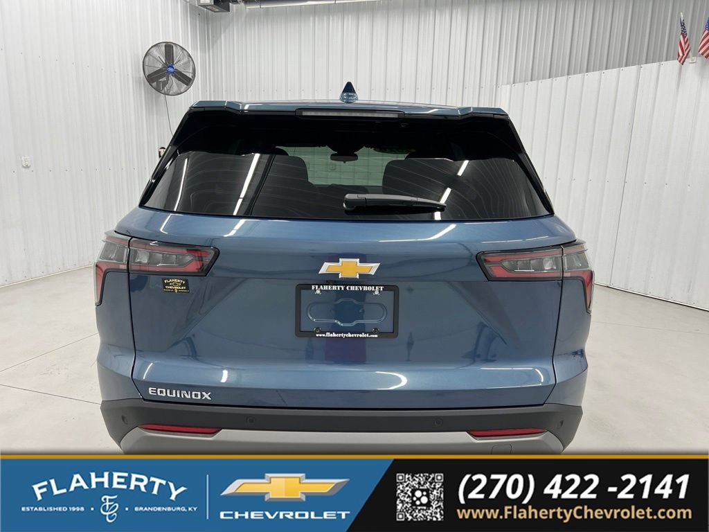 New 2026 Chevrolet Equinox LT FWD image 4