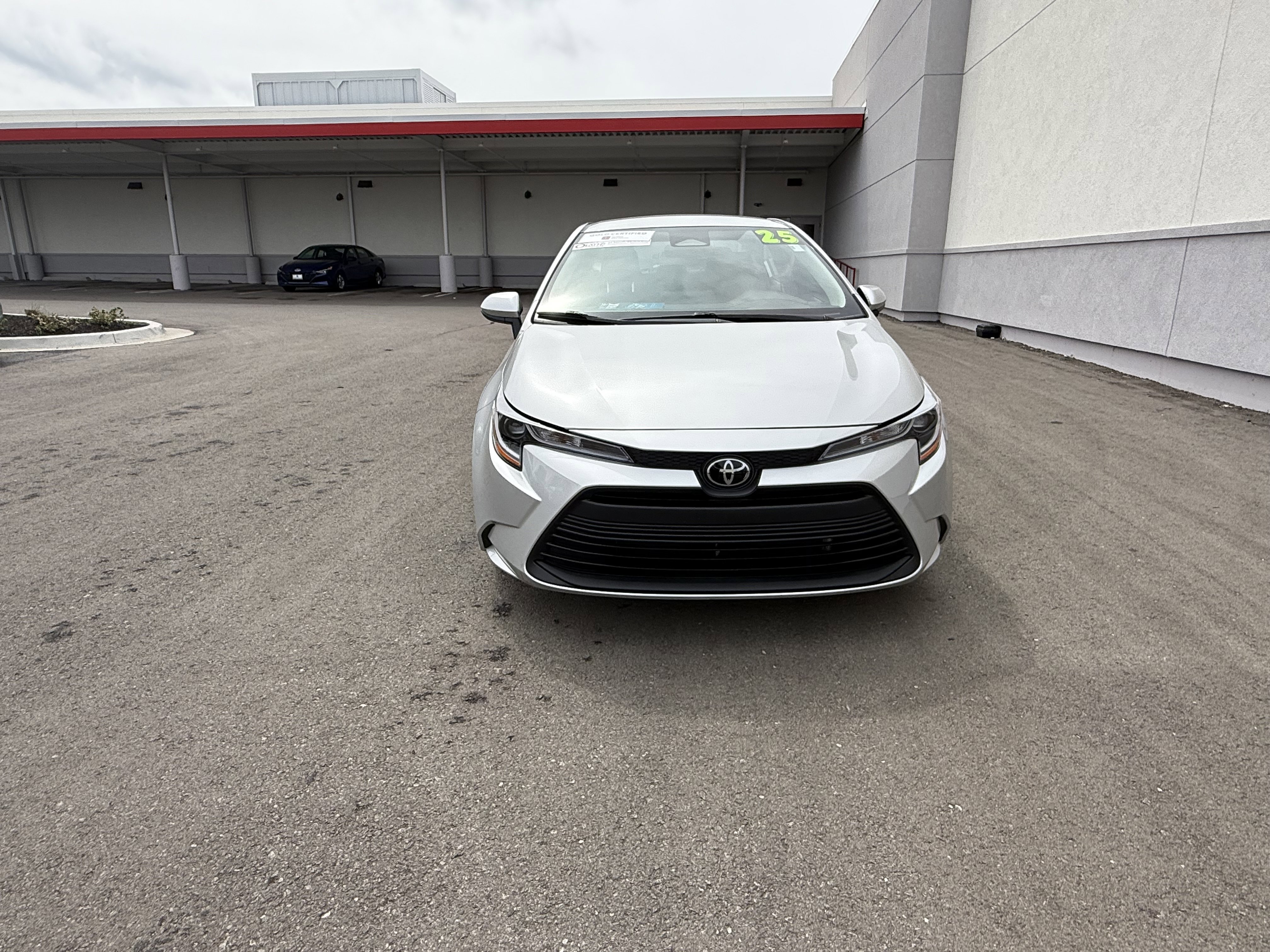 Certified 2025 Toyota Corolla LE FWD image 21