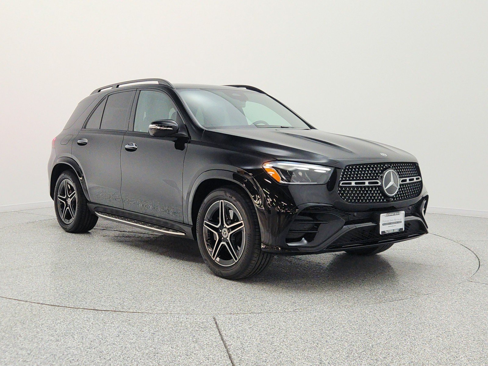 Used 2025 Mercedes-Benz GLE 350 4MATIC image 3