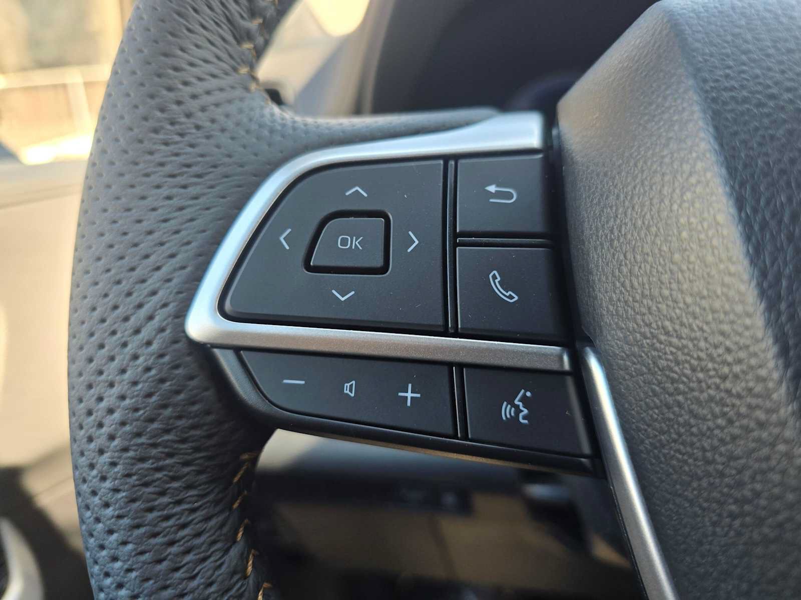 New 2026 Toyota Sienna XLE Woodland Edition AWD/4WD image 32