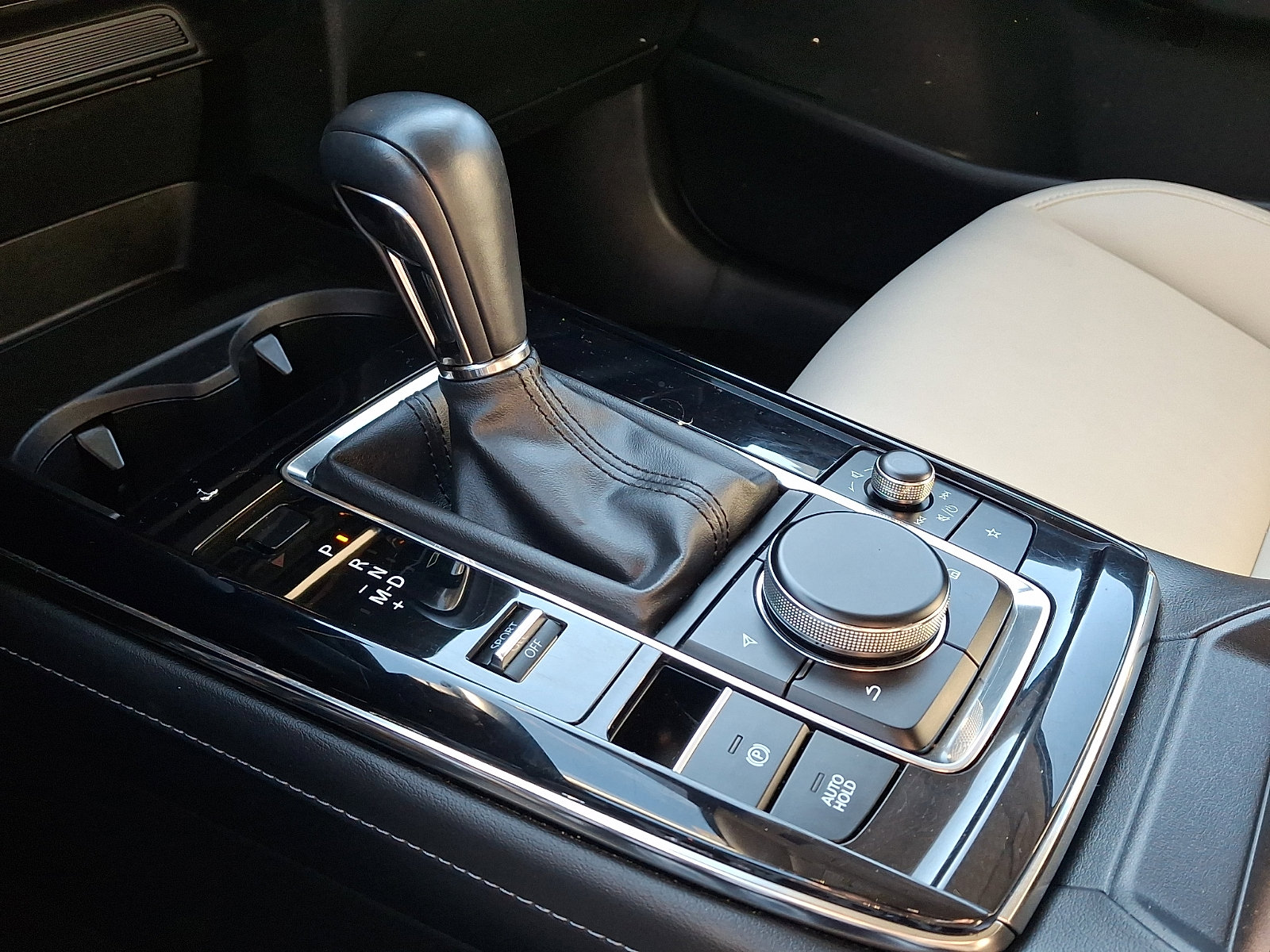 Used 2023 MAZDA CX-30 AWD 2.5 S w/ Preferred Package image 14