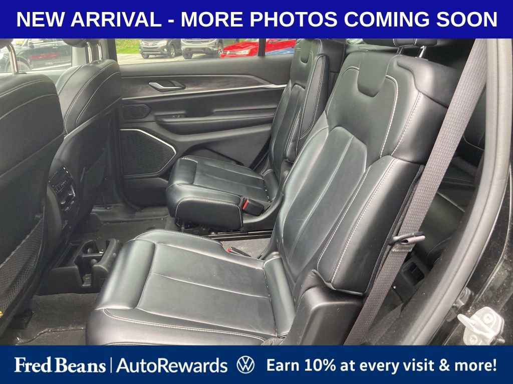 Used 2021 Jeep Grand Cherokee L Limited AWD/4WD image 11