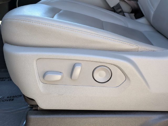 Used 2025 GMC Sierra 1500 SLT RWD image 19