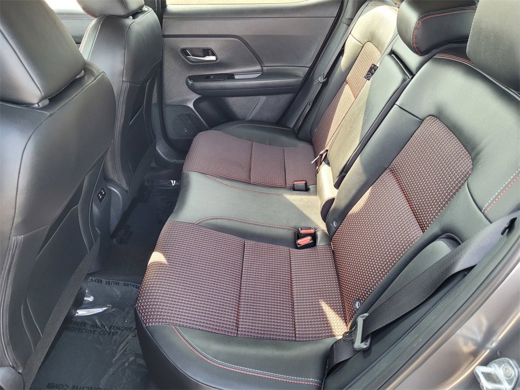 New 2026 Nissan Kicks SR image 6