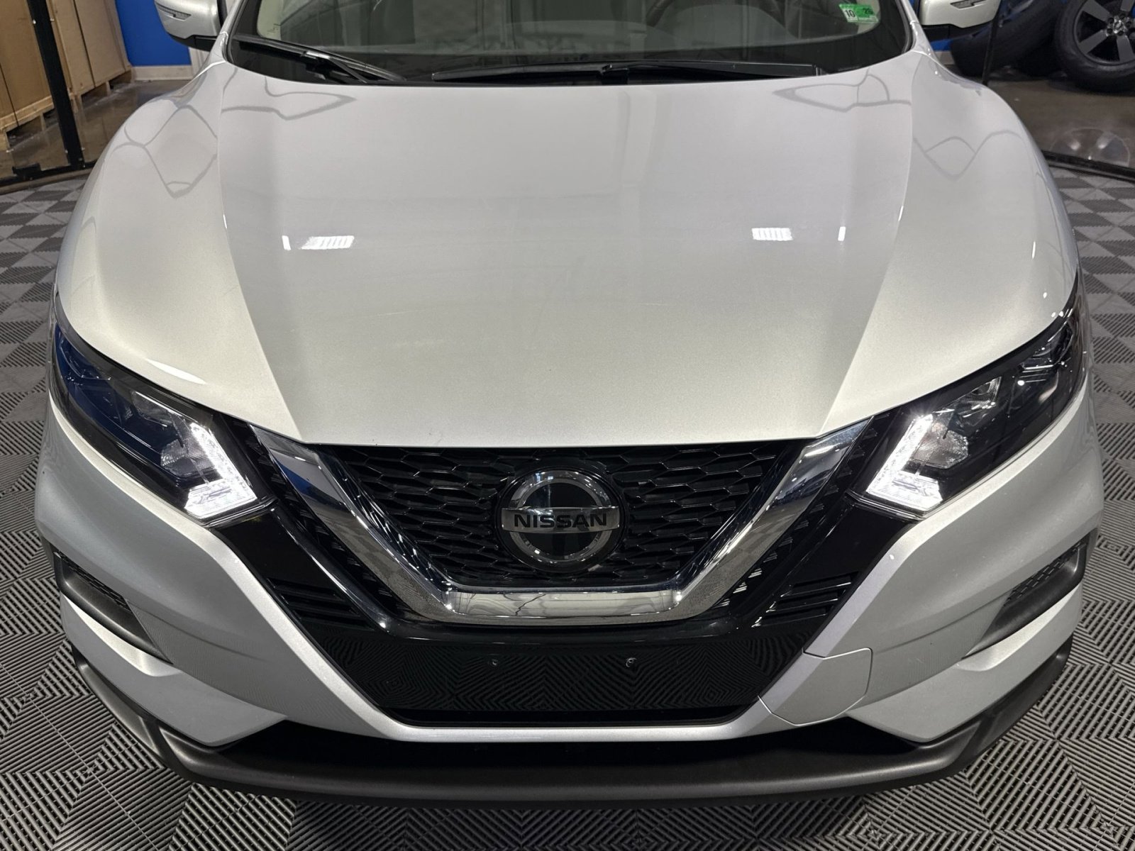 Used 2022 Nissan Rogue Sport SV image 43