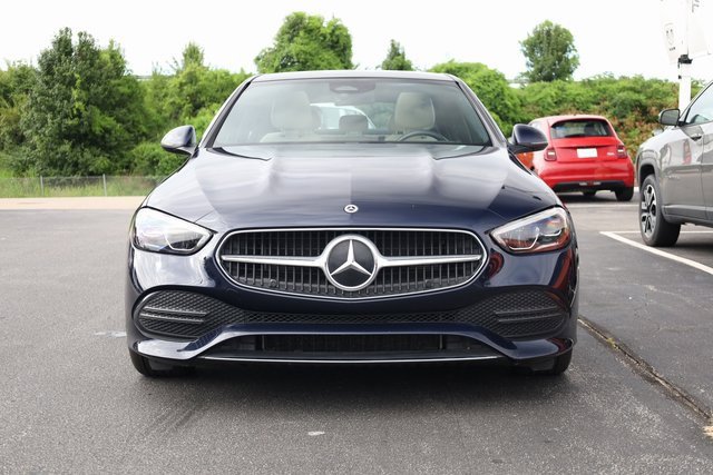 Used 2023 Mercedes-Benz C 300 4MATIC Sedan image 3
