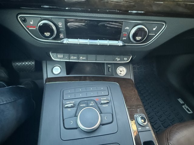 Used 2019 Audi Q5 2.0T Premium w/ Convenience Package AWD/4WD image 27