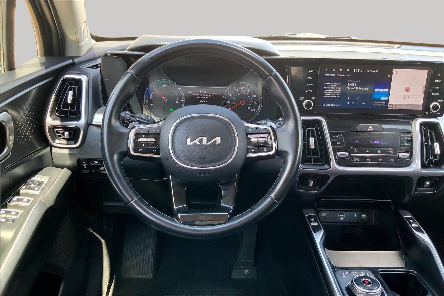 Used 2024 Kia Sorento EX AWD/4WD image 6