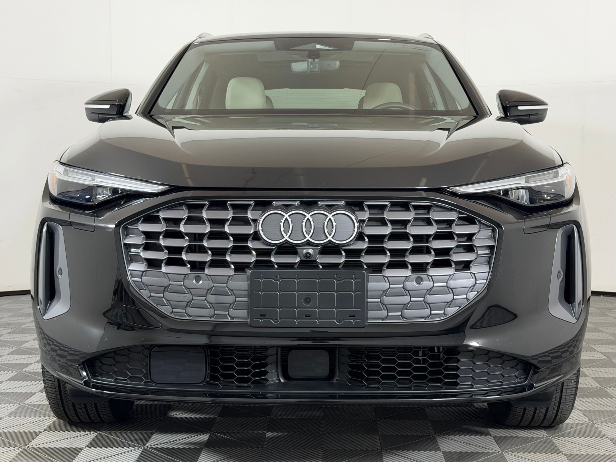 Certified 2026 Audi Q5 Premium AWD/4WD image 6