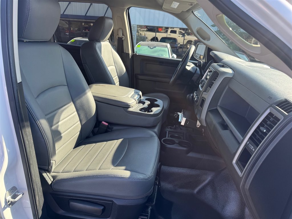 Used 2015 RAM 2500 Tradesman image 19