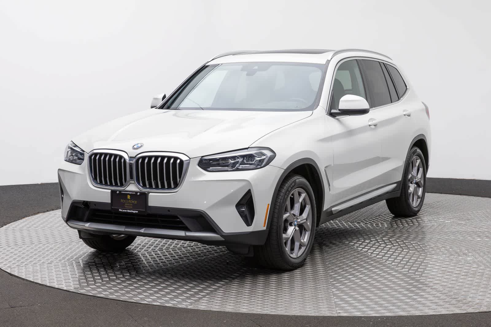 Used 2022 BMW X3 xDrive30i w/ Premium Package AWD/4WD video 1