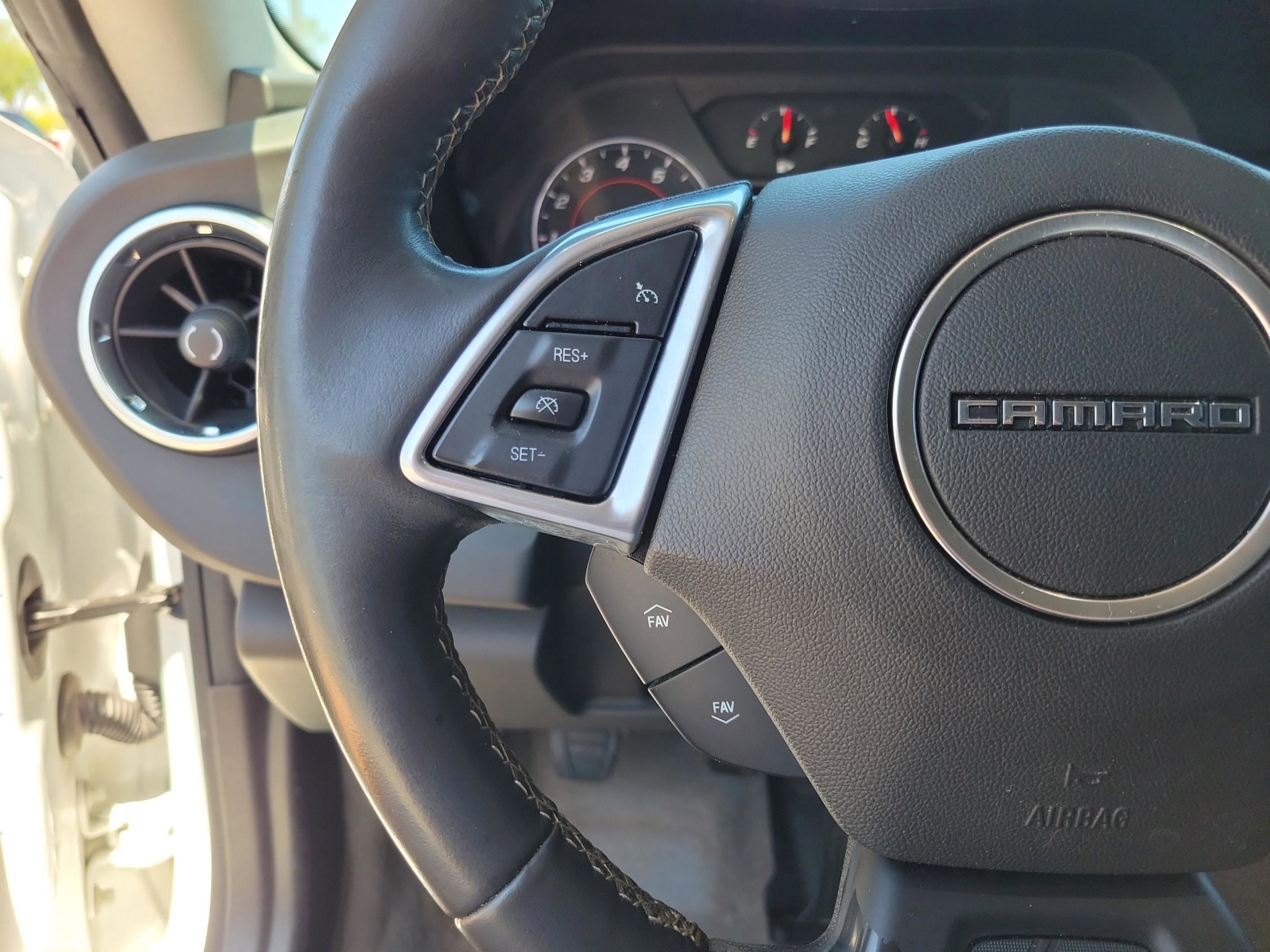 Used 2017 Chevrolet Camaro LT RWD image 11