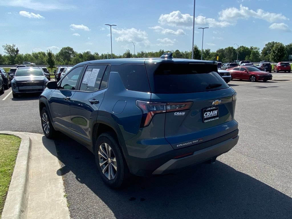 Used 2026 Chevrolet Equinox LT AWD/4WD image 5