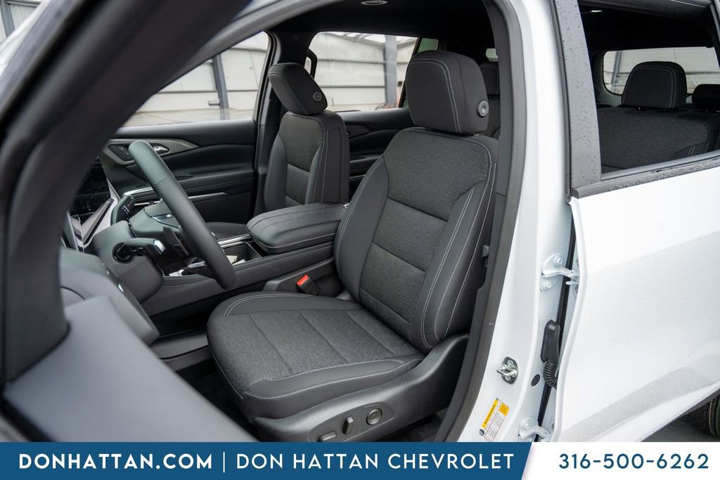 New 2026 Chevrolet Traverse LT w/ Midnight/Sport Edition image 4