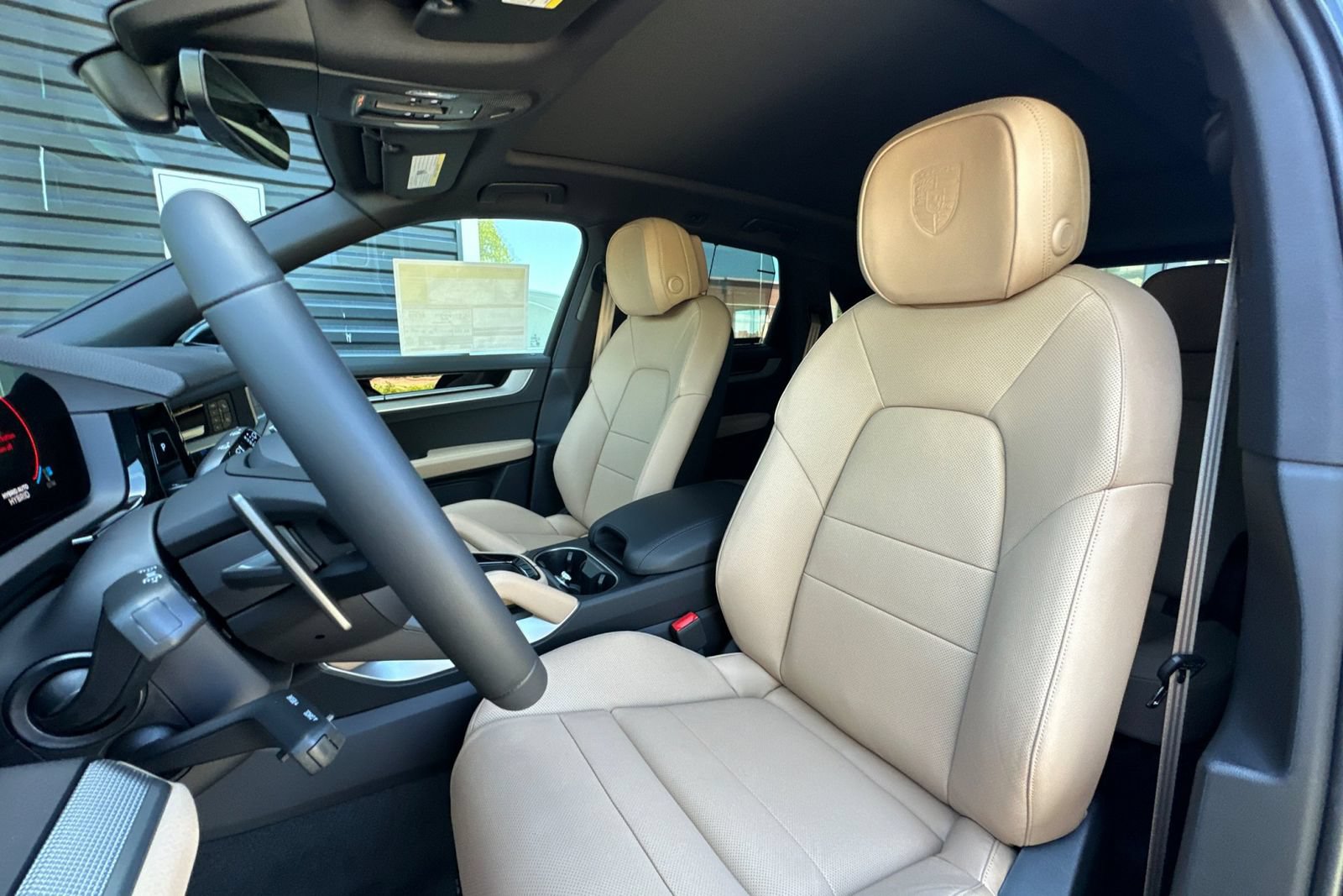 New 2026 Porsche Cayenne E-Hybrid AWD/4WD image 5