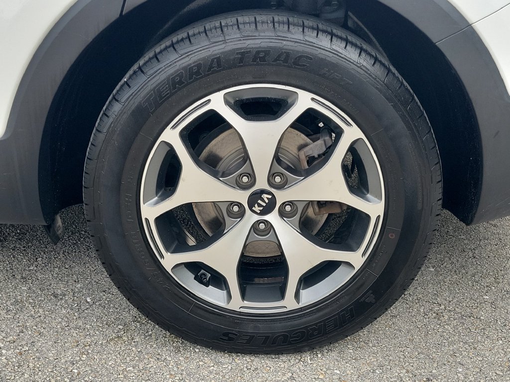 Used 2020 Kia Telluride EX AWD/4WD image 10