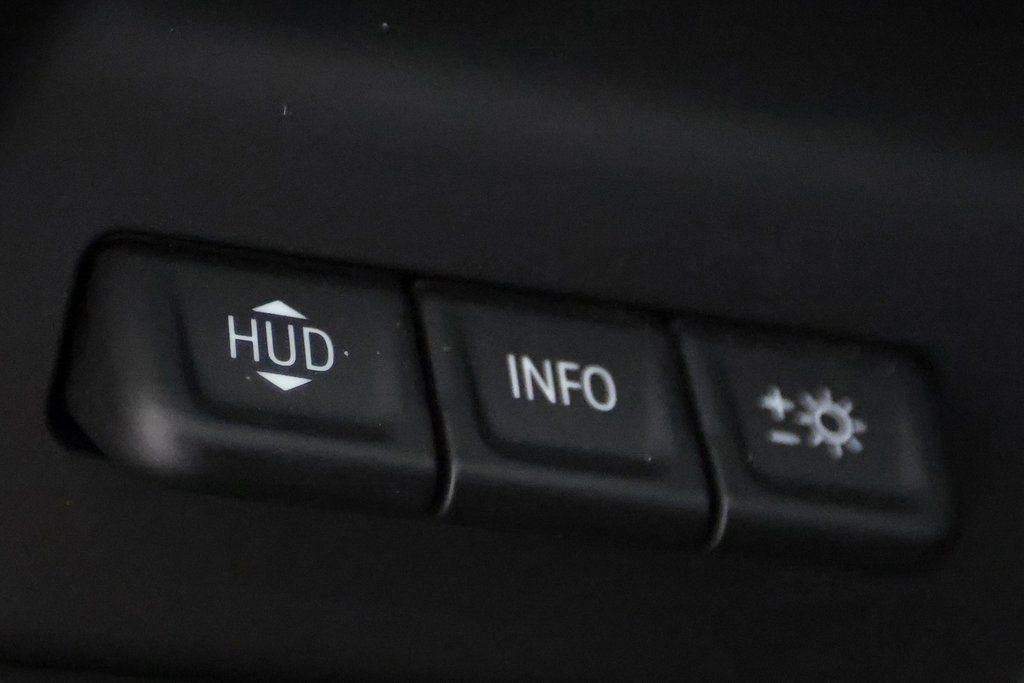 Used 2024 GMC Sierra 3500 Denali Ultimate image 30