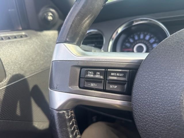 Used 2014 Ford Mustang Convertible RWD image 19