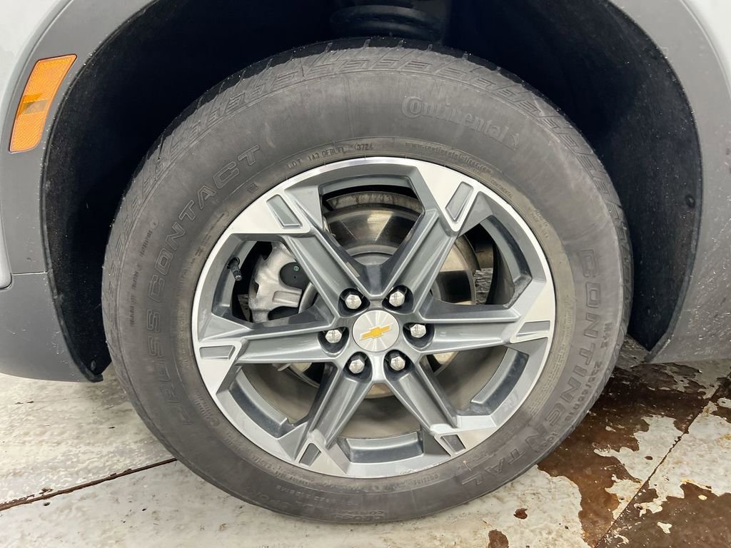 Used 2025 Chevrolet Blazer LT image 26