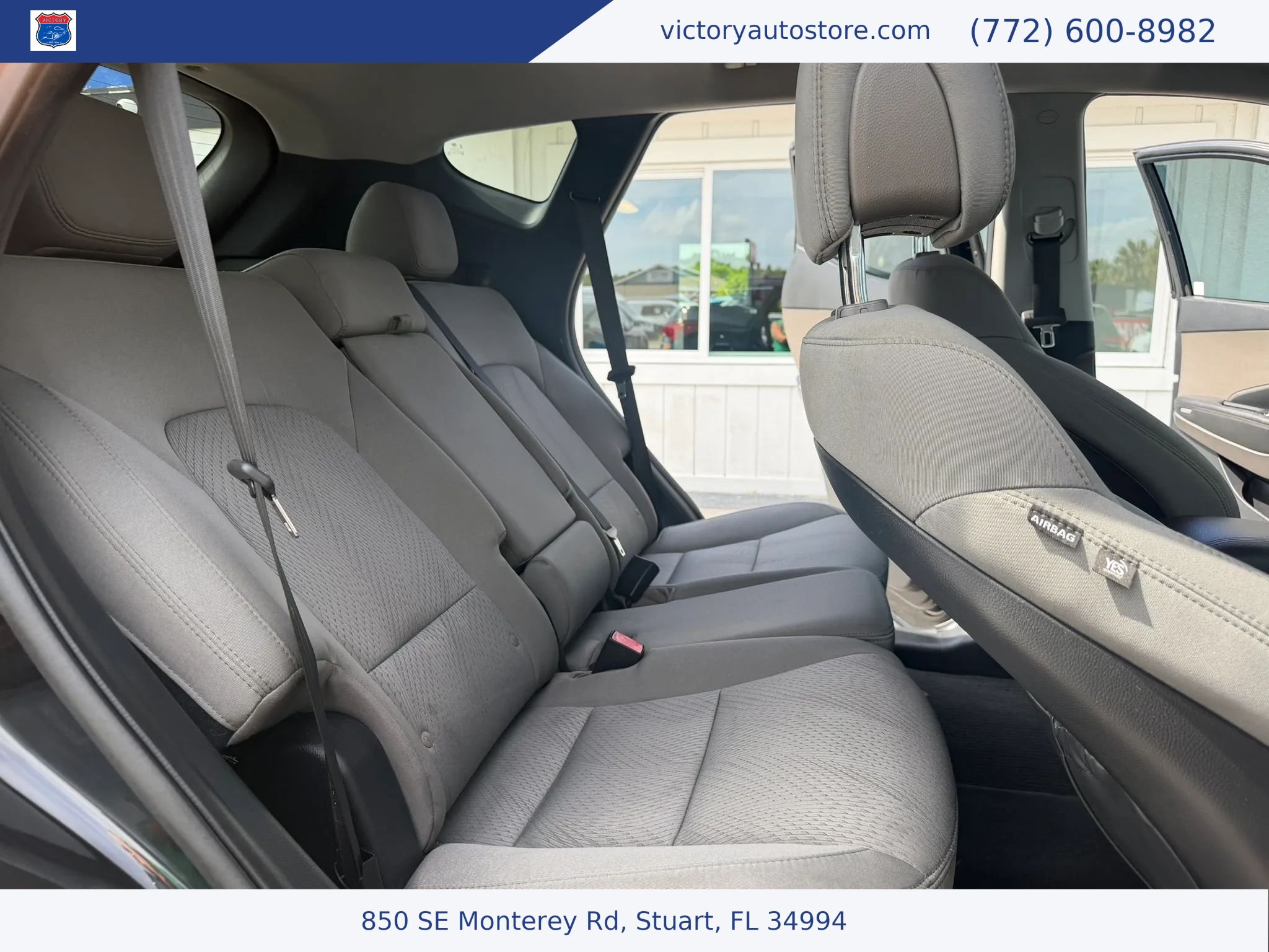 Used 2018 Hyundai Santa Fe Sport w/ 2.4L Value Package 02 FWD image 18