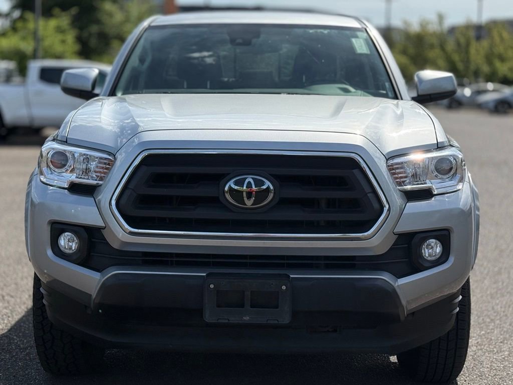 Used 2023 Toyota Tacoma SR5 RWD image 8
