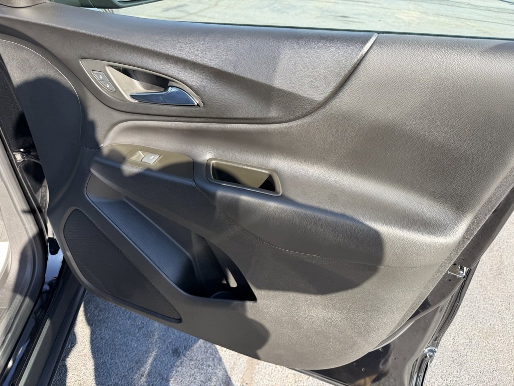 Certified 2022 Chevrolet Equinox LT image 30