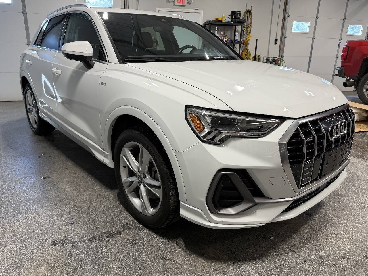 Used 2020 Audi Q3 2.0T Premium Plus AWD/4WD image 7