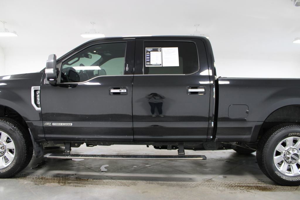 Used 2019 Ford F250 Platinum w/ Platinum Ultimate Package image 6