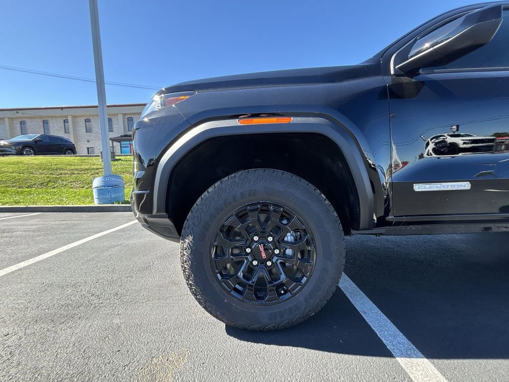 New 2026 GMC Canyon Elevation image 16