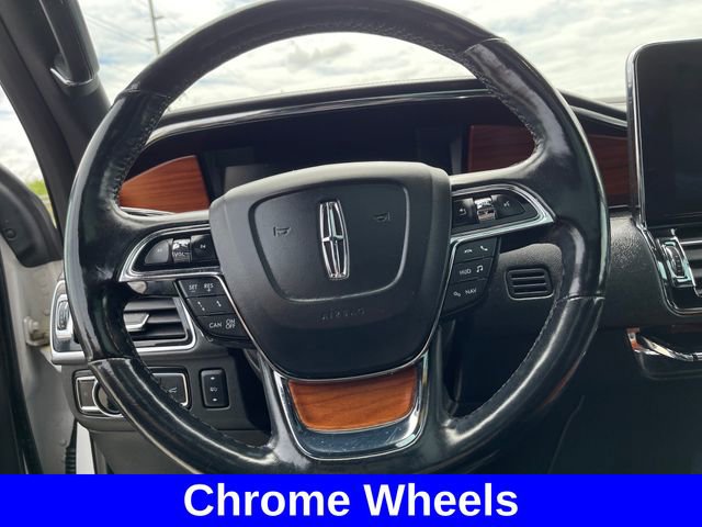 Used 2019 Lincoln Navigator L Reserve AWD/4WD image 17