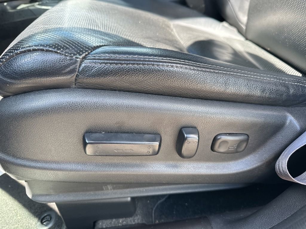 Used 2016 Honda CR-V Touring image 17