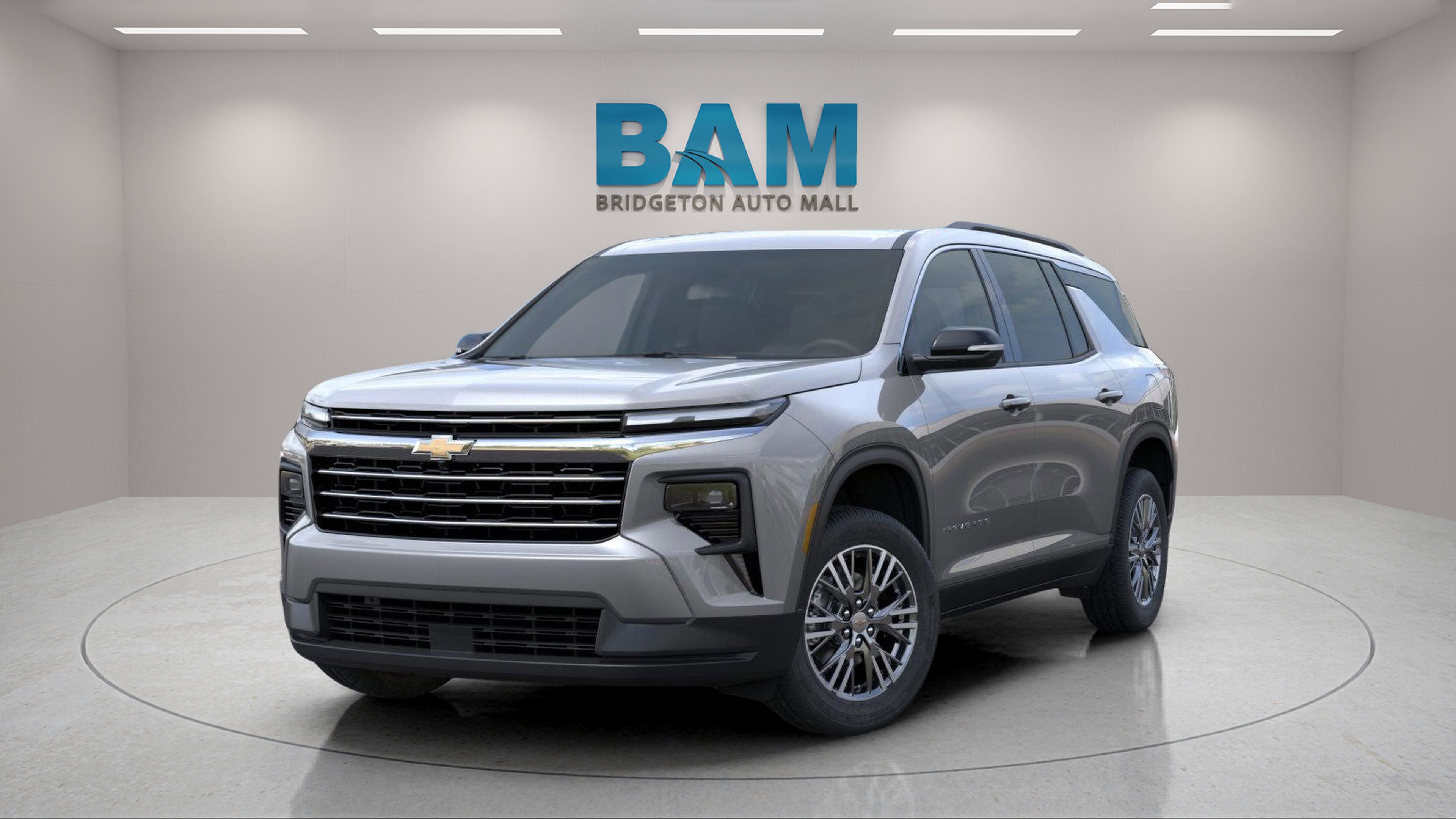 New 2026 Chevrolet Traverse LT w/ Driver Confidence Package FWD image 3
