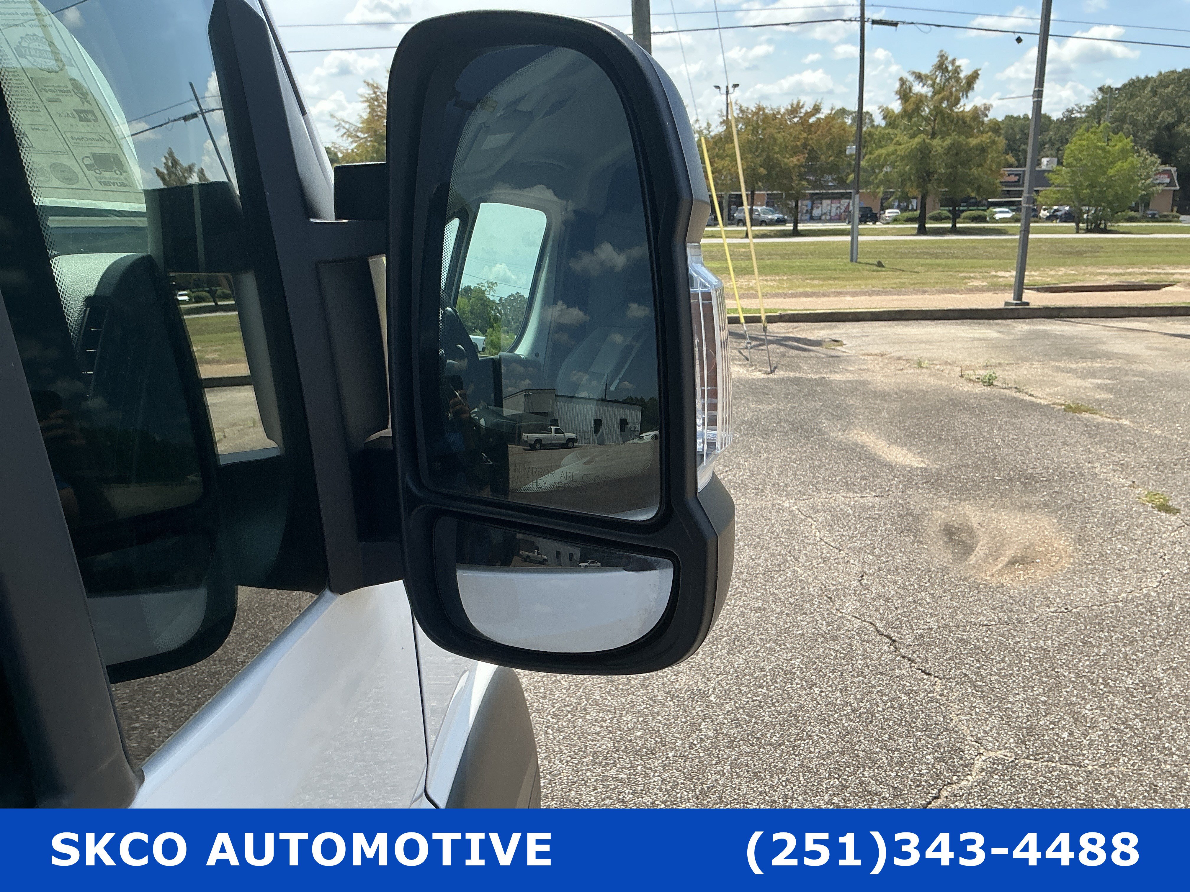 Used 2025 RAM ProMaster 2500 w/ Convenience Group FWD image 11
