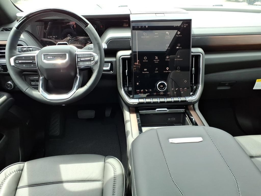 New 2026 GMC Yukon XL Denali w/ Denali Reserve Package RWD image 12