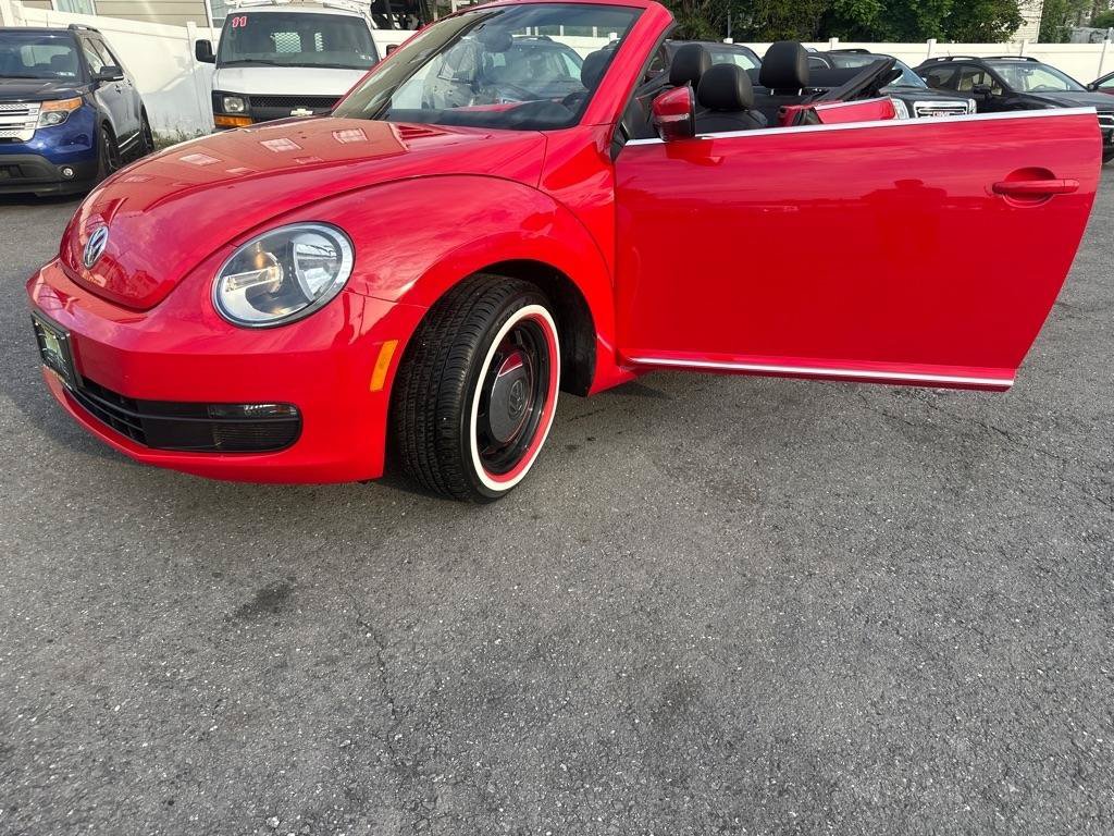 Used 2013 Volkswagen Beetle 2.5 FWD image 40
