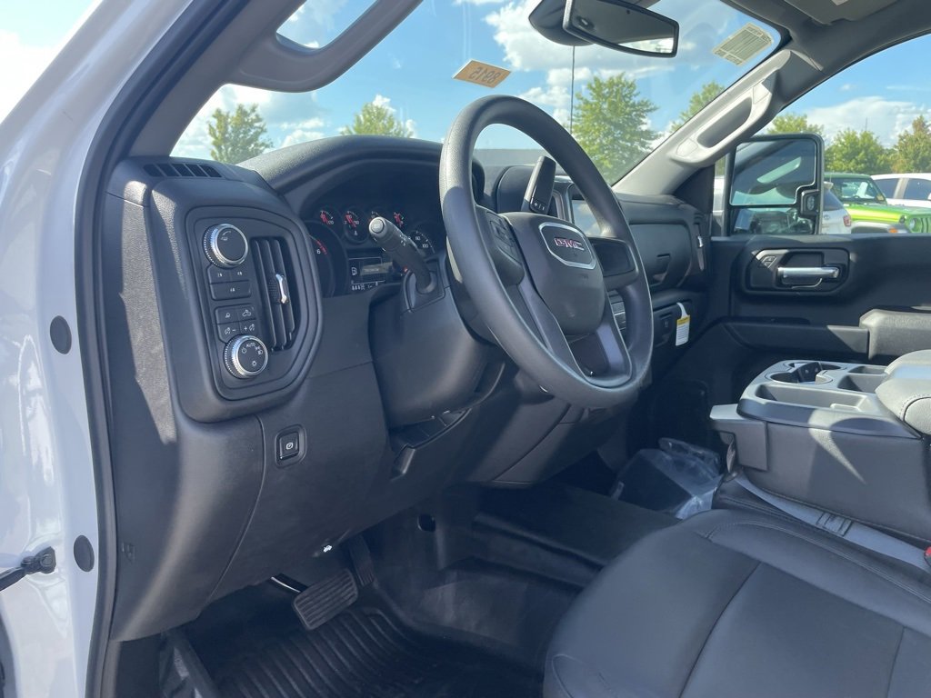 New 2025 GMC Sierra 2500 Pro w/ 1SA Pro Safety Plus Package image 11