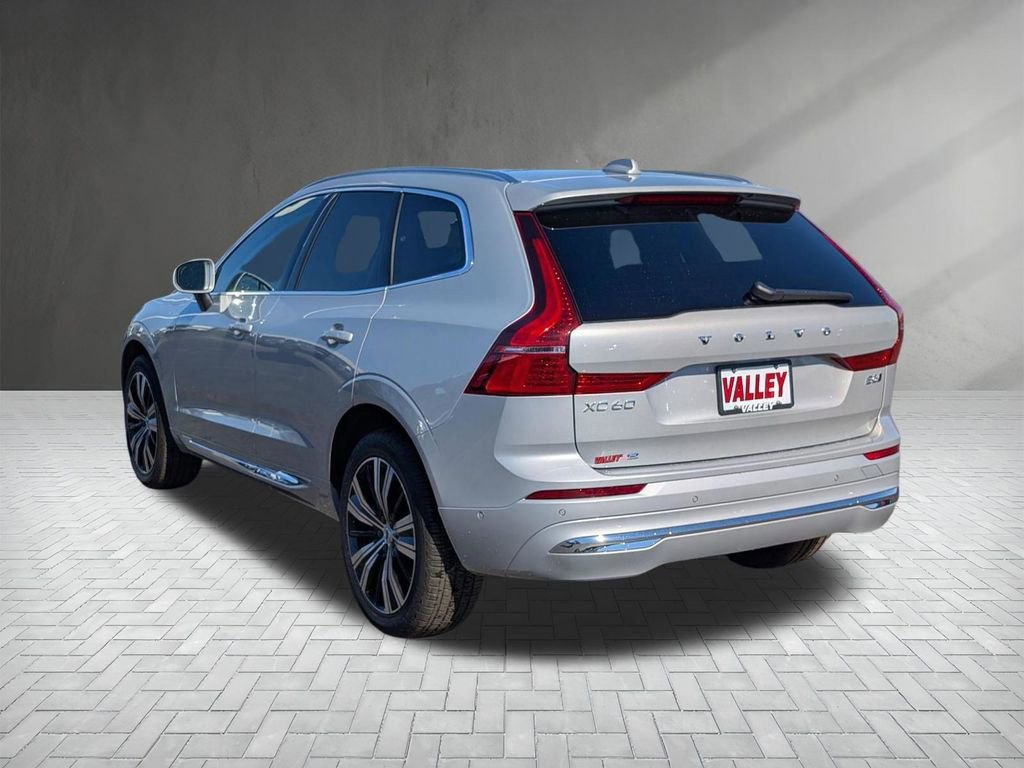 Used 2023 Volvo XC60 B6 Ultimate w/ Climate Package image 13