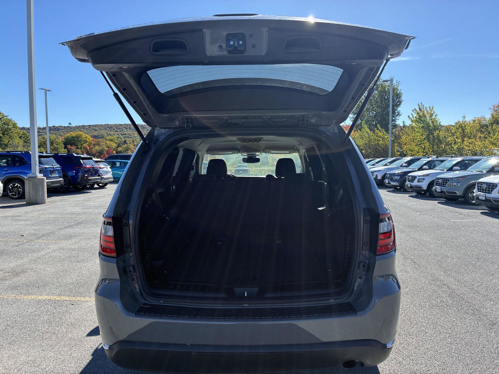 Used 2022 Dodge Durango SXT AWD/4WD image 10