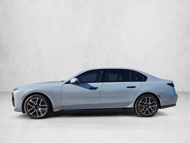 Used 2023 BMW i7 xDrive60 w/ Executive Package 2 AWD/4WD image 9