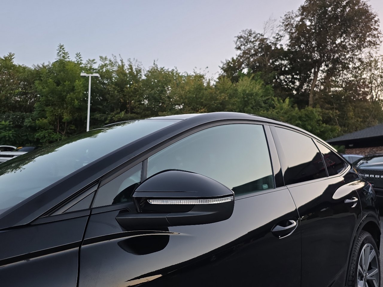 Used 2023 Audi Q4 e-tron Prestige w/ Black Optic Package image 11