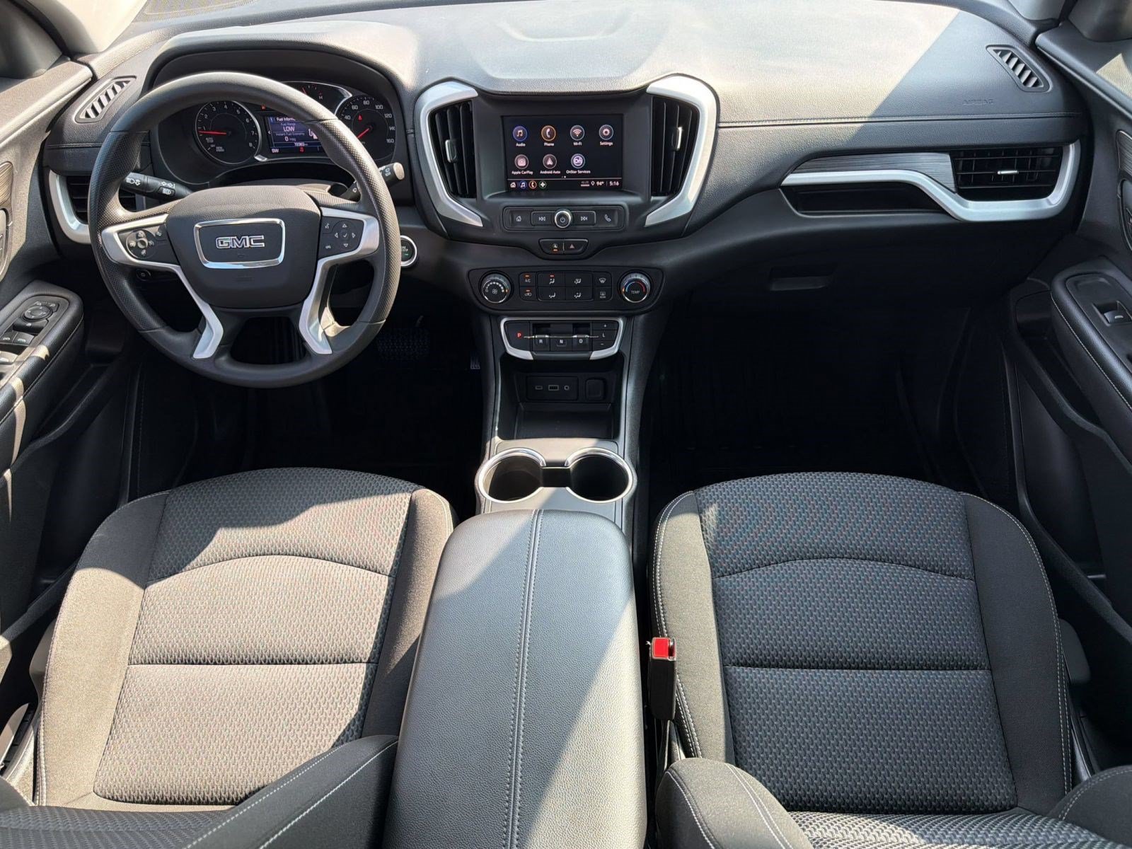 Used 2022 GMC Terrain SLE FWD image 15